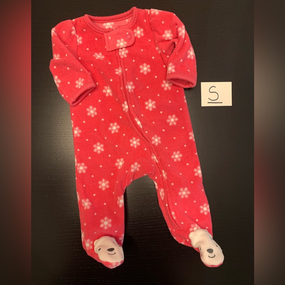 ⭐️2/$11.00⭐️ Carter's NB Pink Snowflake Fleece Sleeper